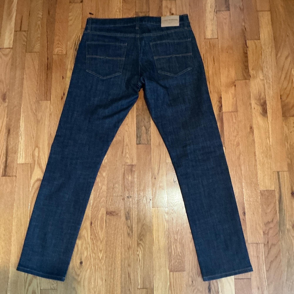 Lucky Brand 110 Slim Fit Men’s Jeans